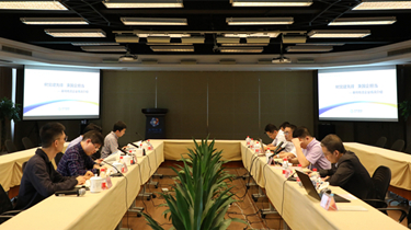 省郵政管理局局長、省交通運(yùn)輸廳副廳長陳凱一行到英特調(diào)研指導(dǎo)